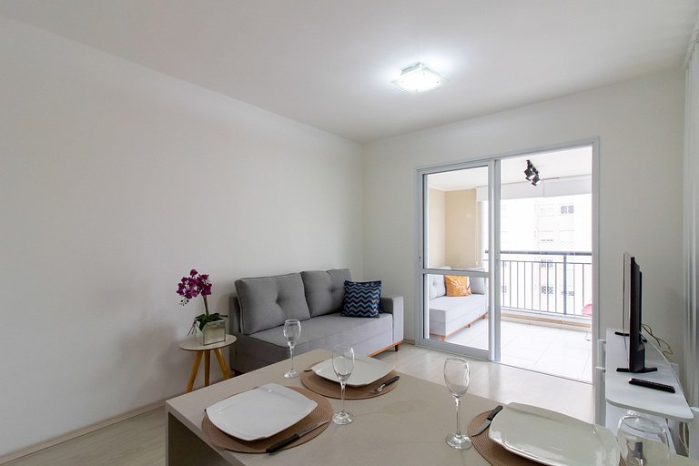 2109 - Studio Novo e Super Mobiliado