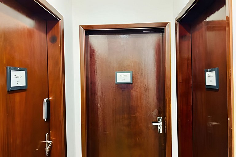 0001 - Pousada HG quarto home office, duplo