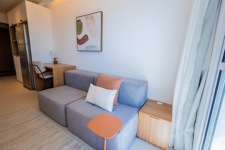 1106 - Estúdio novíssimo com estrutura e conforto