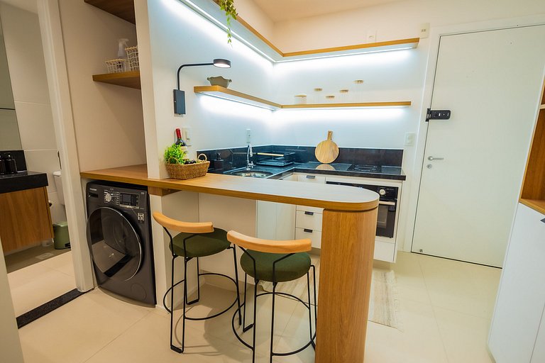 1106 - Estúdio novíssimo com estrutura e conforto