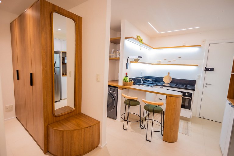 1106 - Estúdio novíssimo com estrutura e conforto