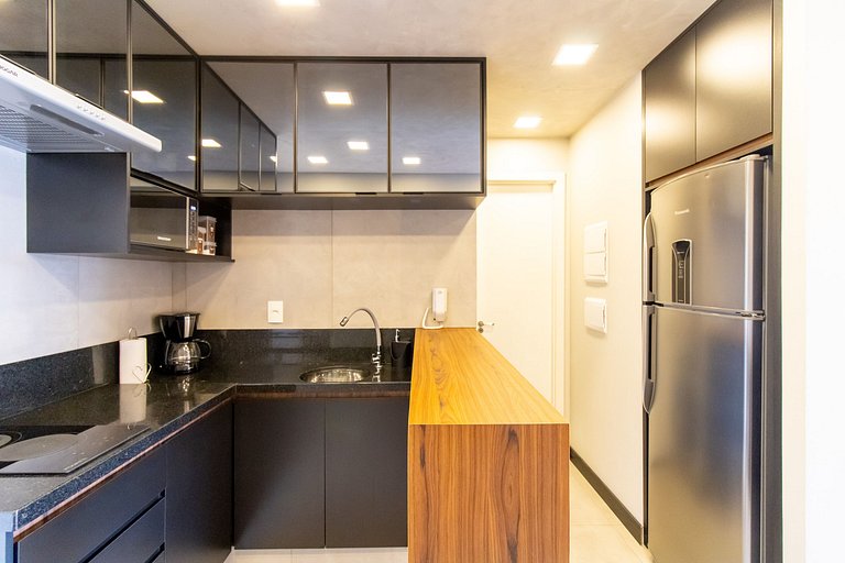 0405 - Studio incrível, charmoso e completo