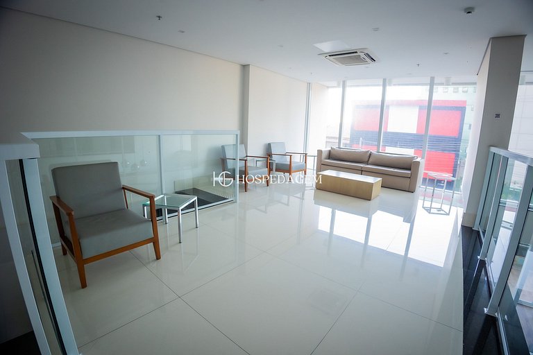 Apartamento completo com vaga, a 9 km do Aeroporto, próximo