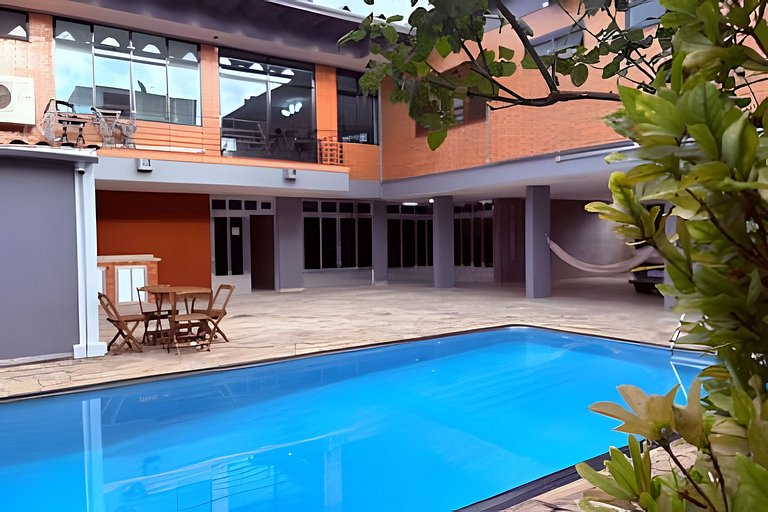 0203 - Quarto Casal·Localização Estratégica·Bosque